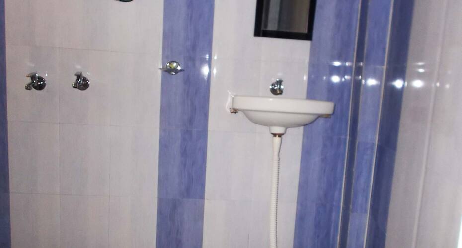 Hotel Amandeep Galaxy, Uttarkashi 5